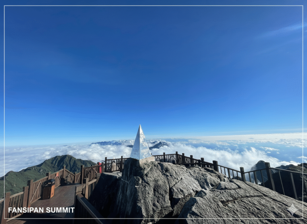 Hình ảnh biển may từ vị trí cao nhất