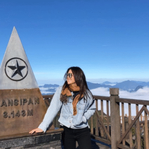 check in trên đỉnh fansipan