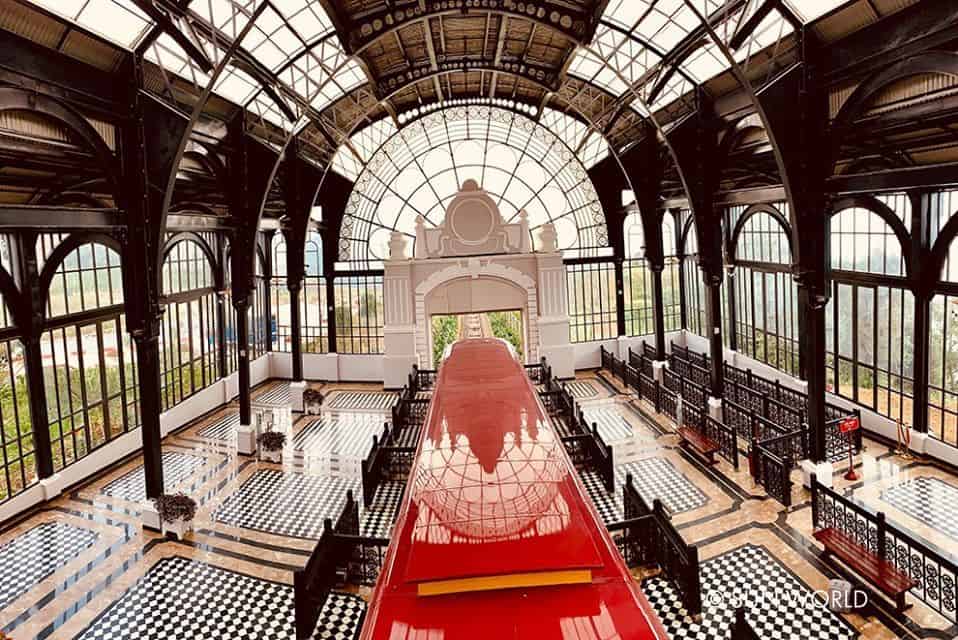 nhà ga tại Sun Plaza